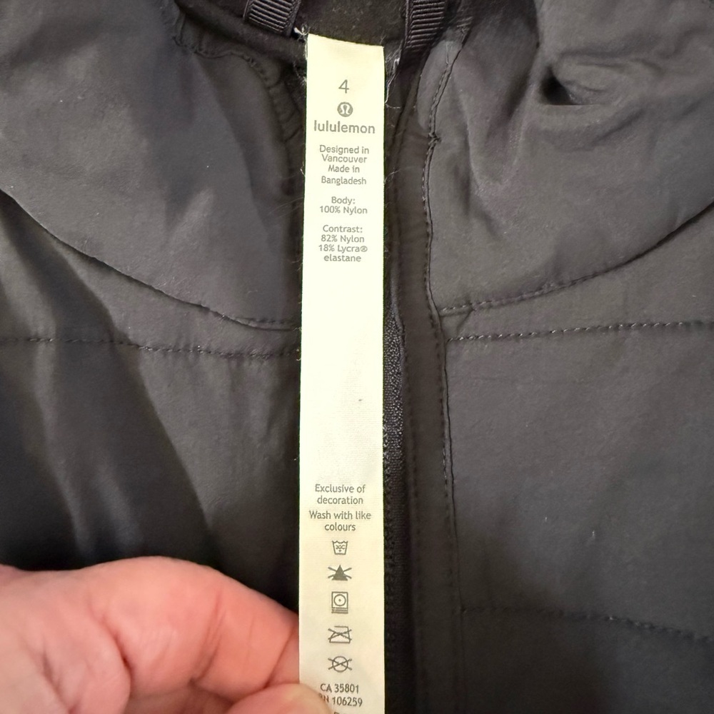 2017 Lululemon Extra Mile Quilted Jacket Coat Black Rare Size 4 - Picture 8 of 9